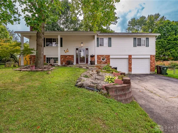 5600 Mission Ct, Dayton, OH 45431