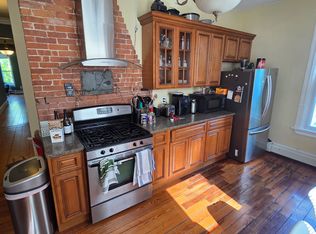 123 Vinton St #2, Providence, RI 02909