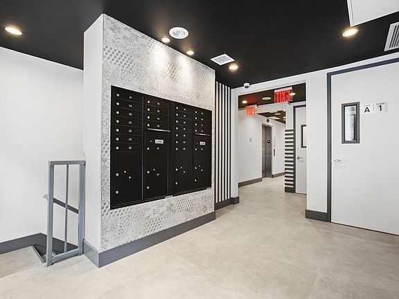 3rd image of 517 W 134th St #7