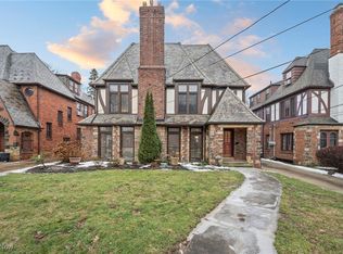 19000 Winslow Rd, Shaker Heights, OH 44122