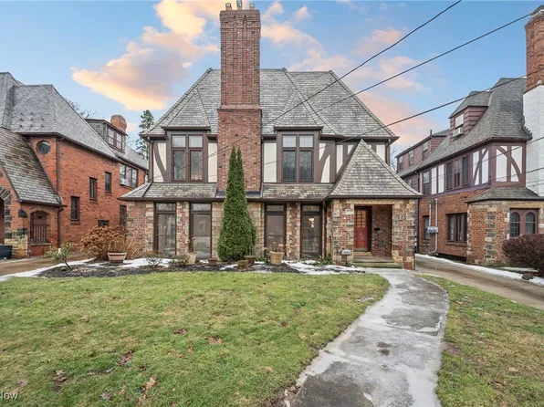 19000 Winslow Rd, Shaker Heights, OH 44122