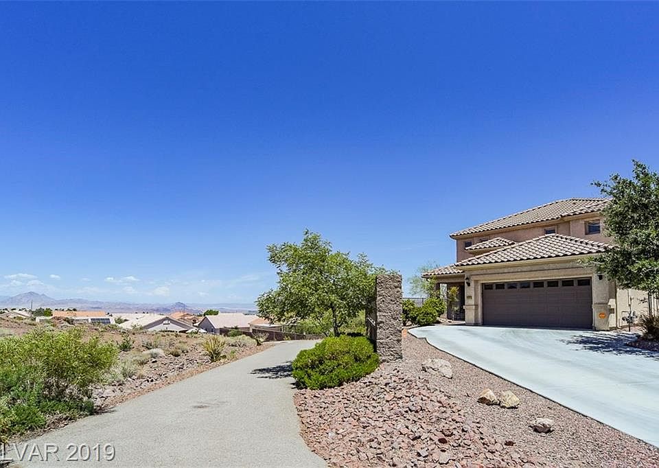 1st image of 1026 White Willow Ct