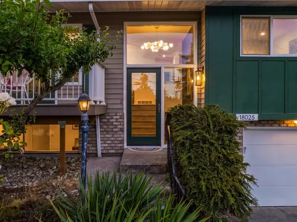 18025 70th Place W, Edmonds, WA 98026