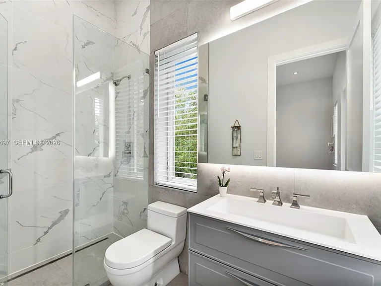 11275 SW 64th Ave — Photo 26