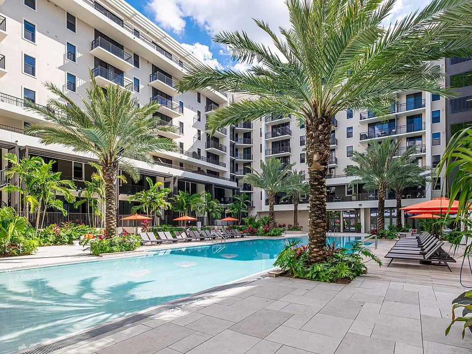 Resort Style Pool