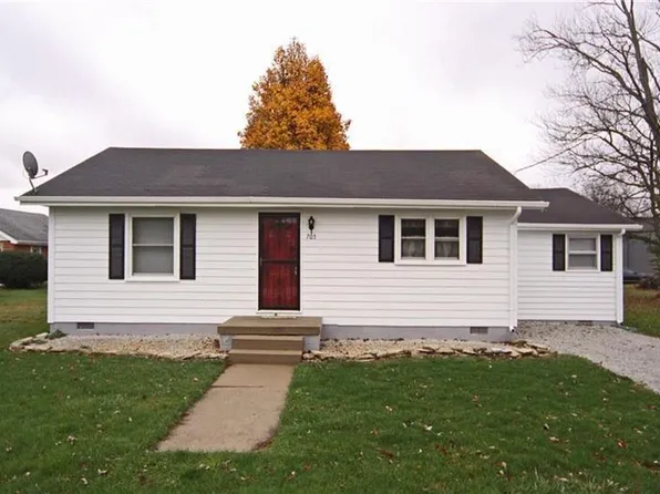 705 E Pearl St, Waldron, IN 46182
