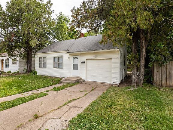 3rd image of 633 Harding St