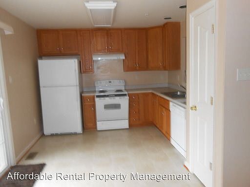 5th image of 12561 Atlanta Ct