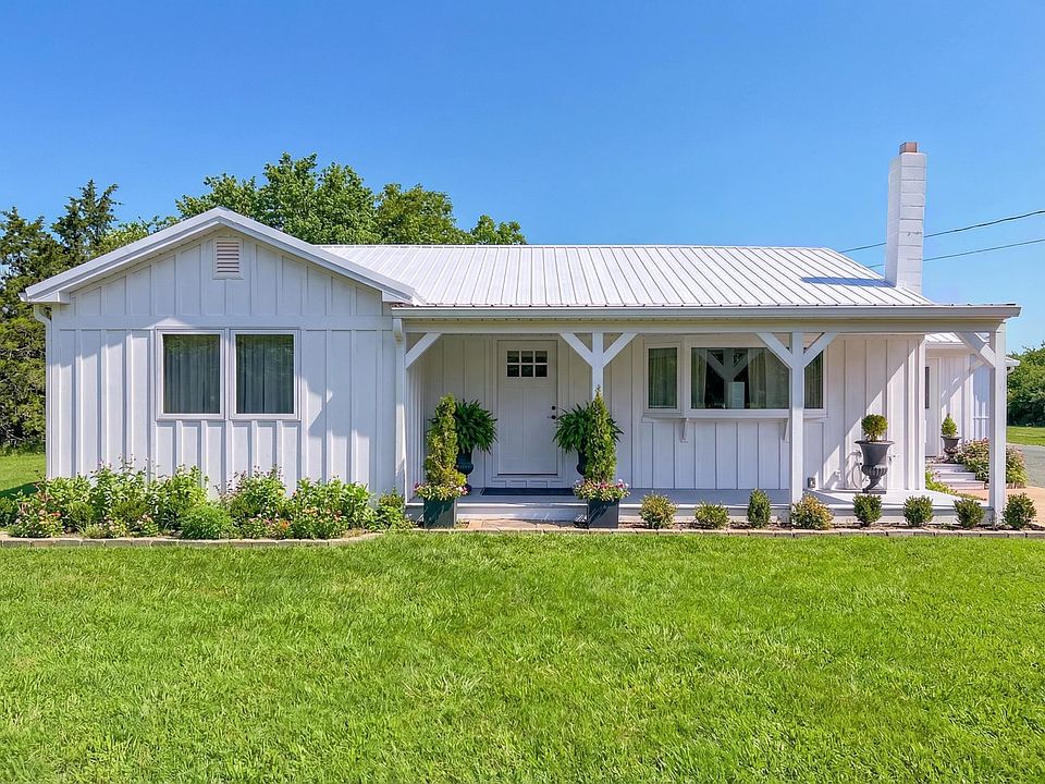 1st image of 569 New England Rd