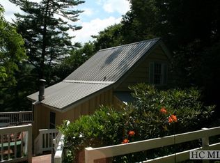 92 Oak Rd, Highlands, NC 28741