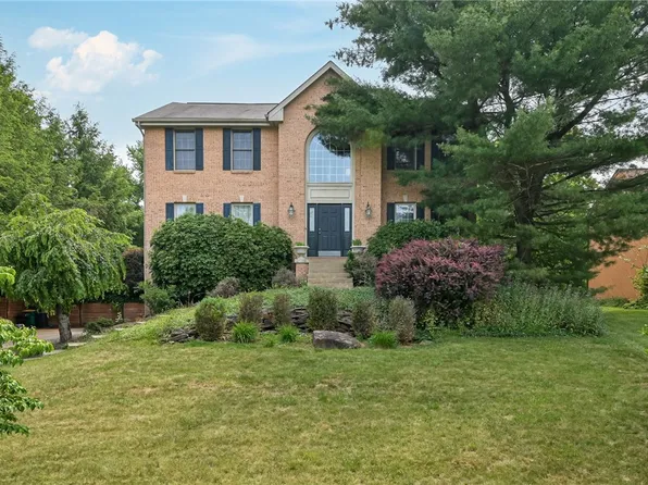 2380 Delo Dr, Gibsonia, PA 15044