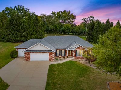 11802 Deer Valley Trl, Dubuque, IA, 52001