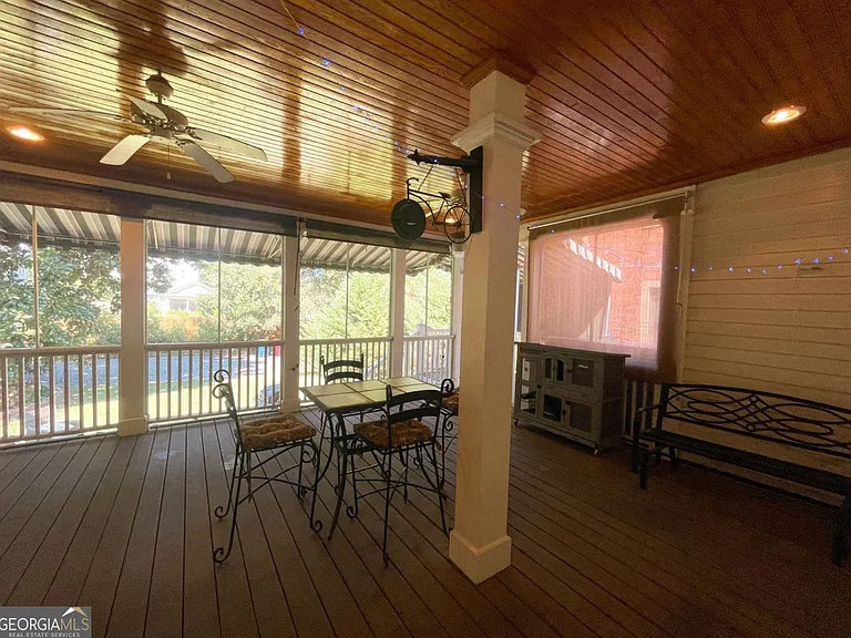 305 Orange St — Photo 33