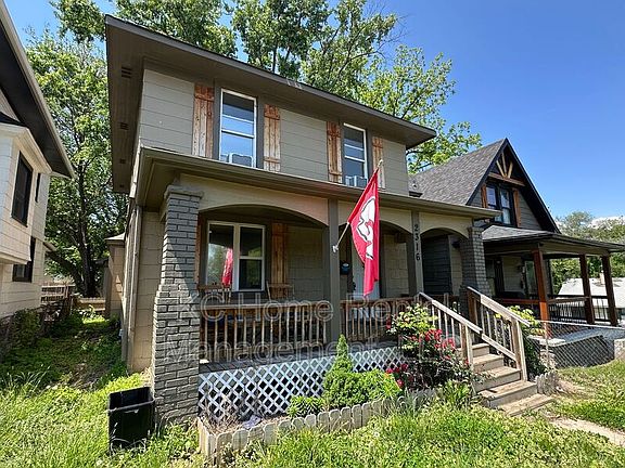2nd image of 2316 Spruce Ave