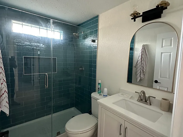 6400 Kathleen Dr — Photo 4
