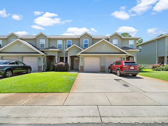 2nd image of 1825 Sound Haven Ct