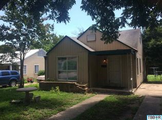 903 N 8th St, Temple, TX 76501