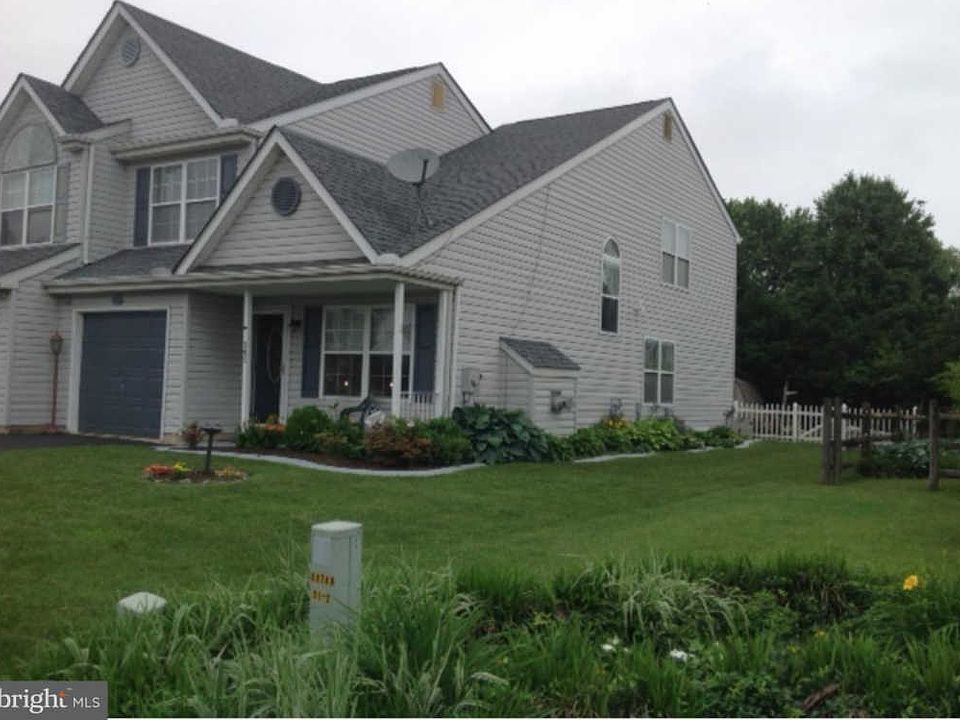 1st image of 141 Redden Ln