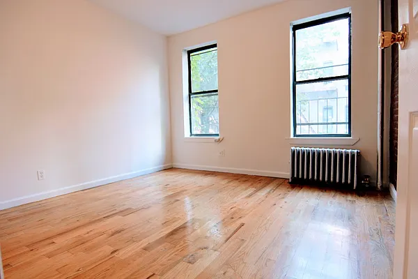 Rented by GPA Realty | media 28