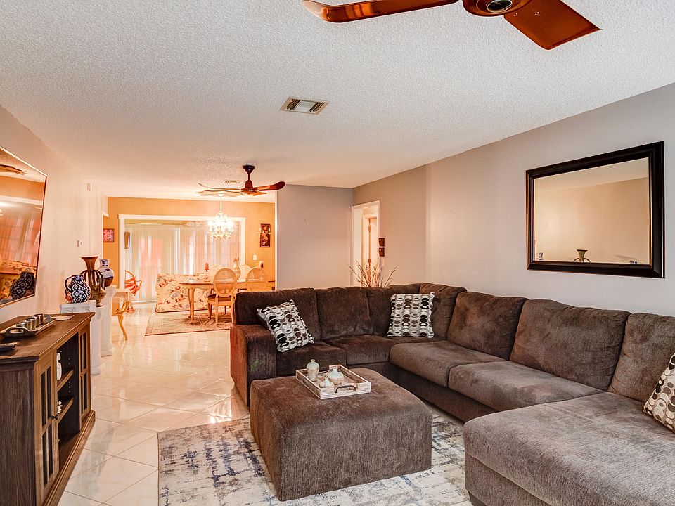 1st image of 4721 Greentree Circle #B