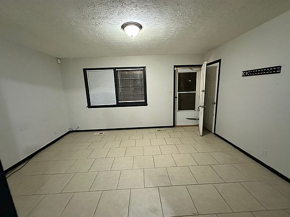 2nd image of 1217 E 9th Ave