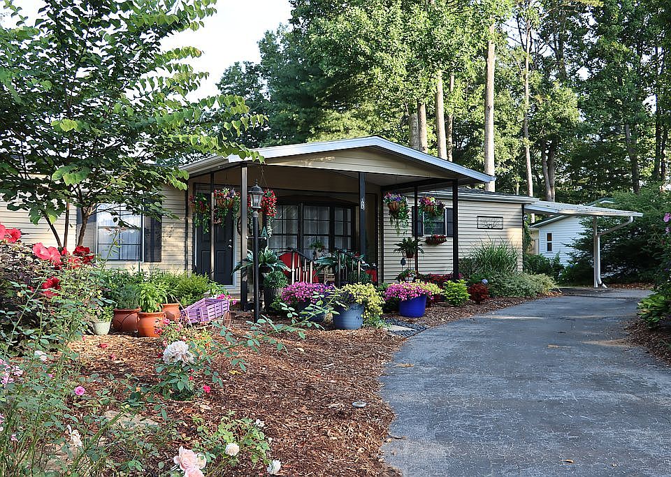 Entrance way view