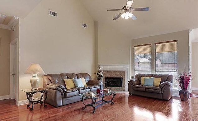 1st image of 18229 Edgewood Dr