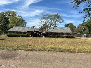 303 Old Spanish Trl, Jackson, MS 39212