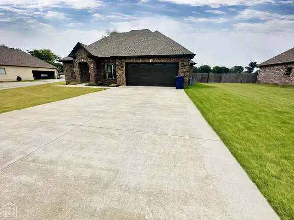304 Walton St, Manila, AR 72442