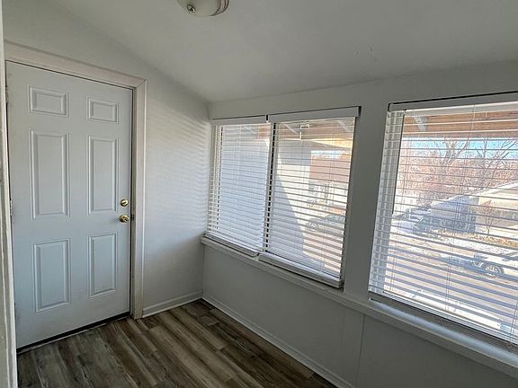 3rd image of 435 S Grant Ave APT 4