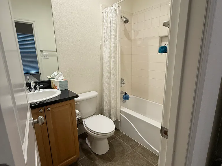 4230 Travis St #8 — Photo 5