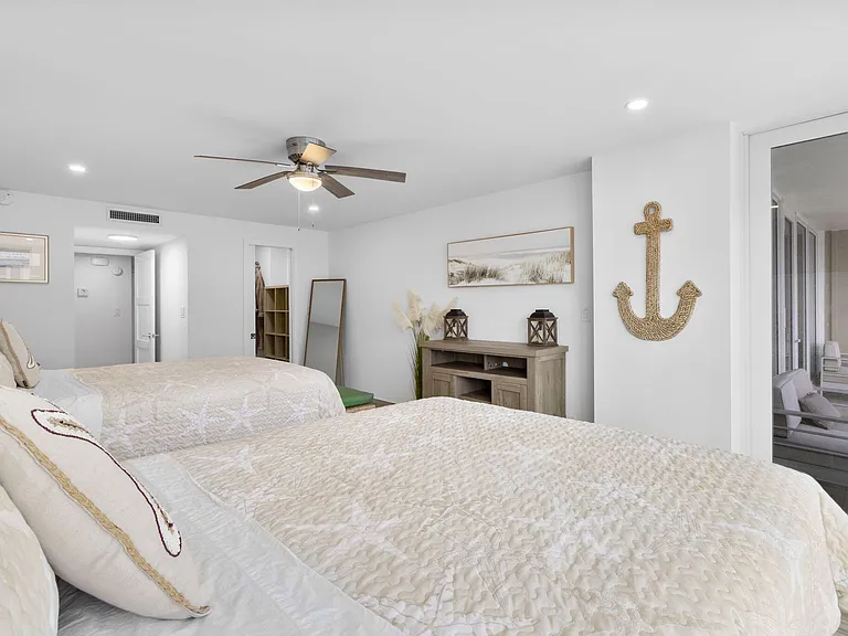4020 Galt Ocean Dr #1504 — Photo 13
