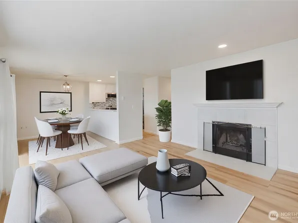 1760 W Sunn Fjord Lane #F 202, Bremerton, WA 98312