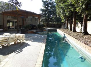 9404 Foxford Ct, Elk Grove, CA 95758