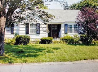 105 Sand St, Altamont, NY 12009