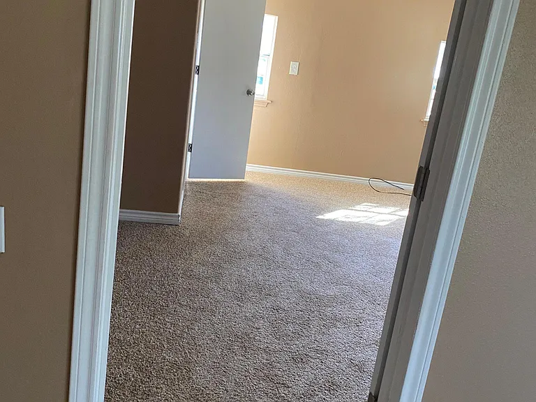 1602 Slack St — Photo 10