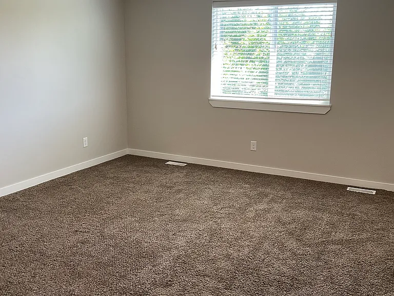 790 Trails End — Photo 7