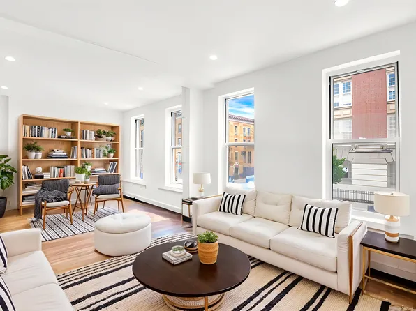 236 Seventh Avenue image 1 of 7