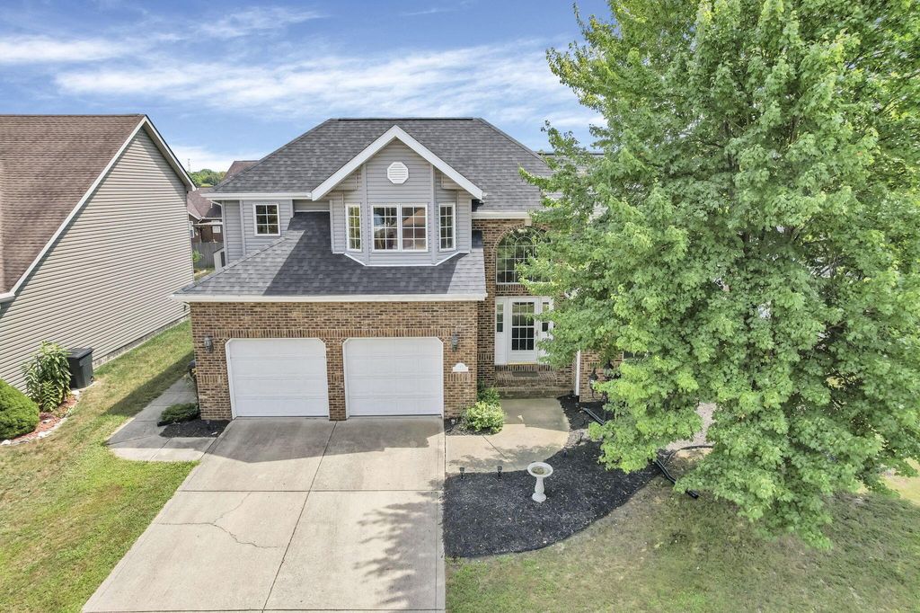Real estate listing image