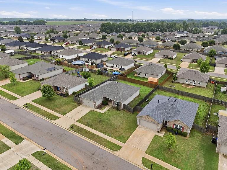 1200 Granite Ln — Photo 30