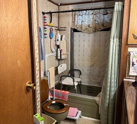 5th image of 242 Manton St Trailer 41