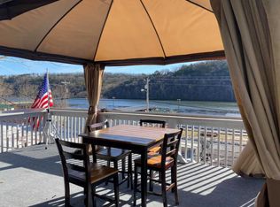 122 Lotus Ave, Rockaway Beach, MO 65740