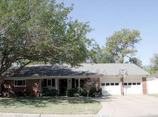 2001 Huntington St, Midland, TX 79705