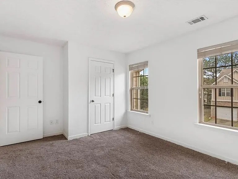 4056 Hill Station Ct — Photo 18