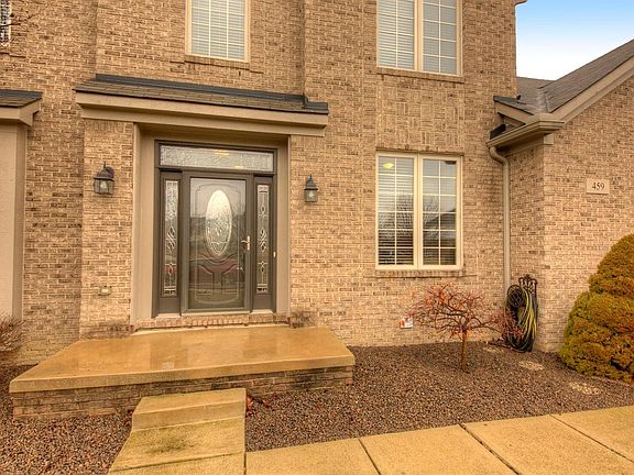 2nd image of 459 W Canford Park