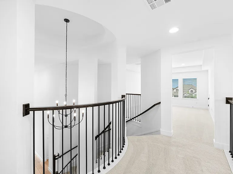 310 Barton Crk — Photo 33