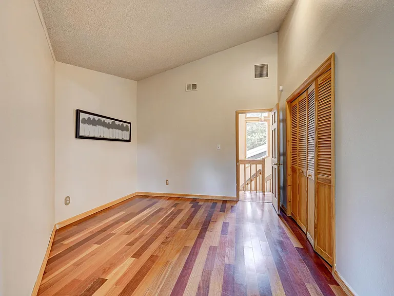 140 Deer Ln — Photo 21