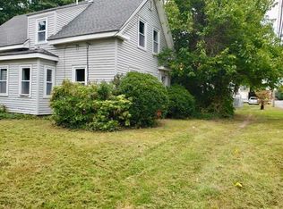 958 Centre St, Middleboro, MA 02346