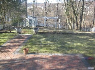 516 Broughton Ave, Bloomfield, NJ 07003