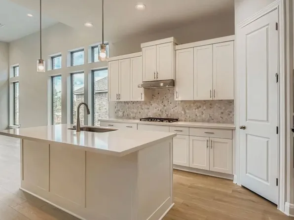 310 Prickly Poppy Loop, Kyle, TX 78640